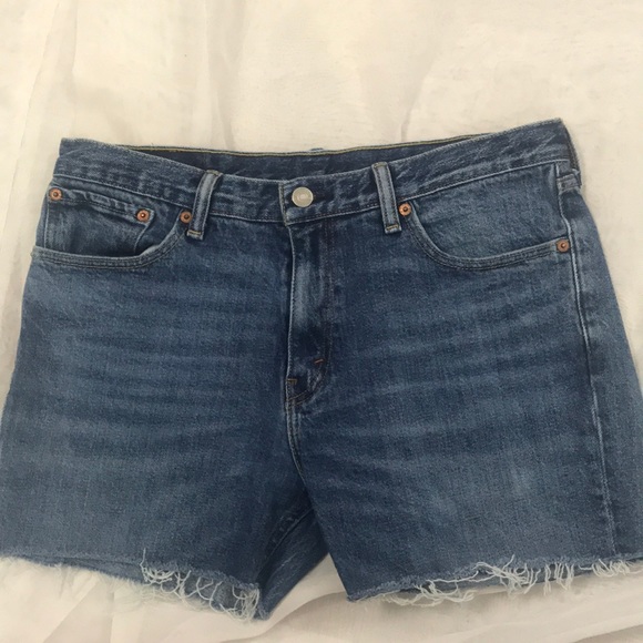 Levi’s 511 distressed edge cutoffs Size 32 - Picture 3 of 7